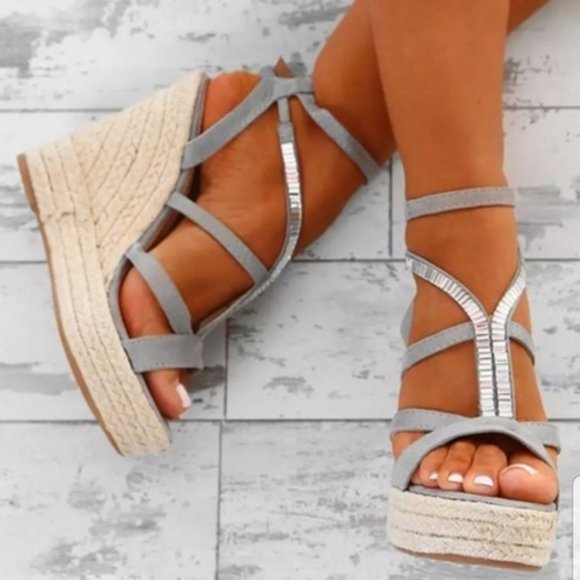 Shoes - Beautiful Wedges